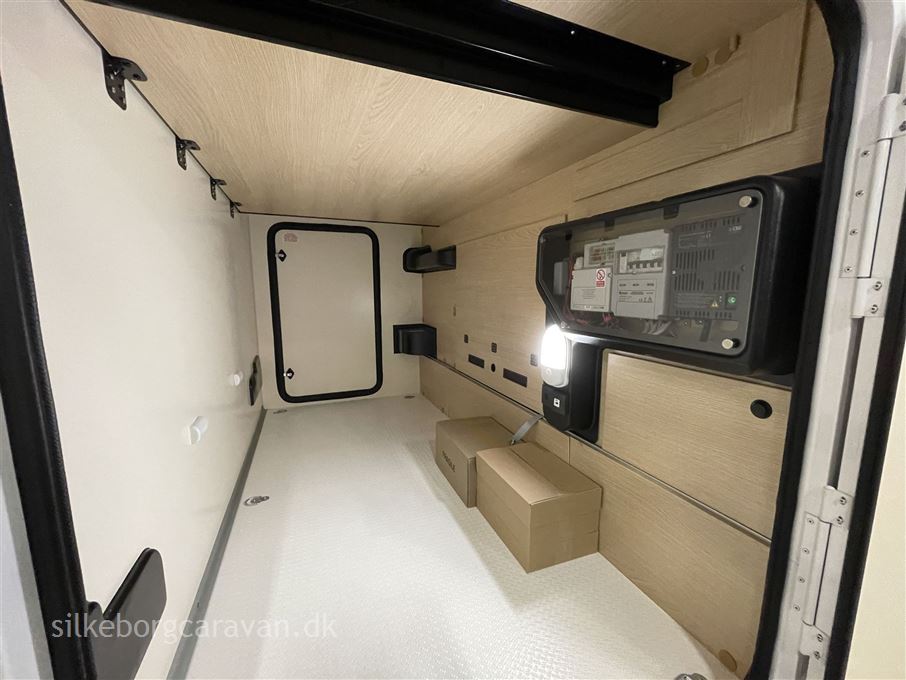 Autostar Premice I740 LC